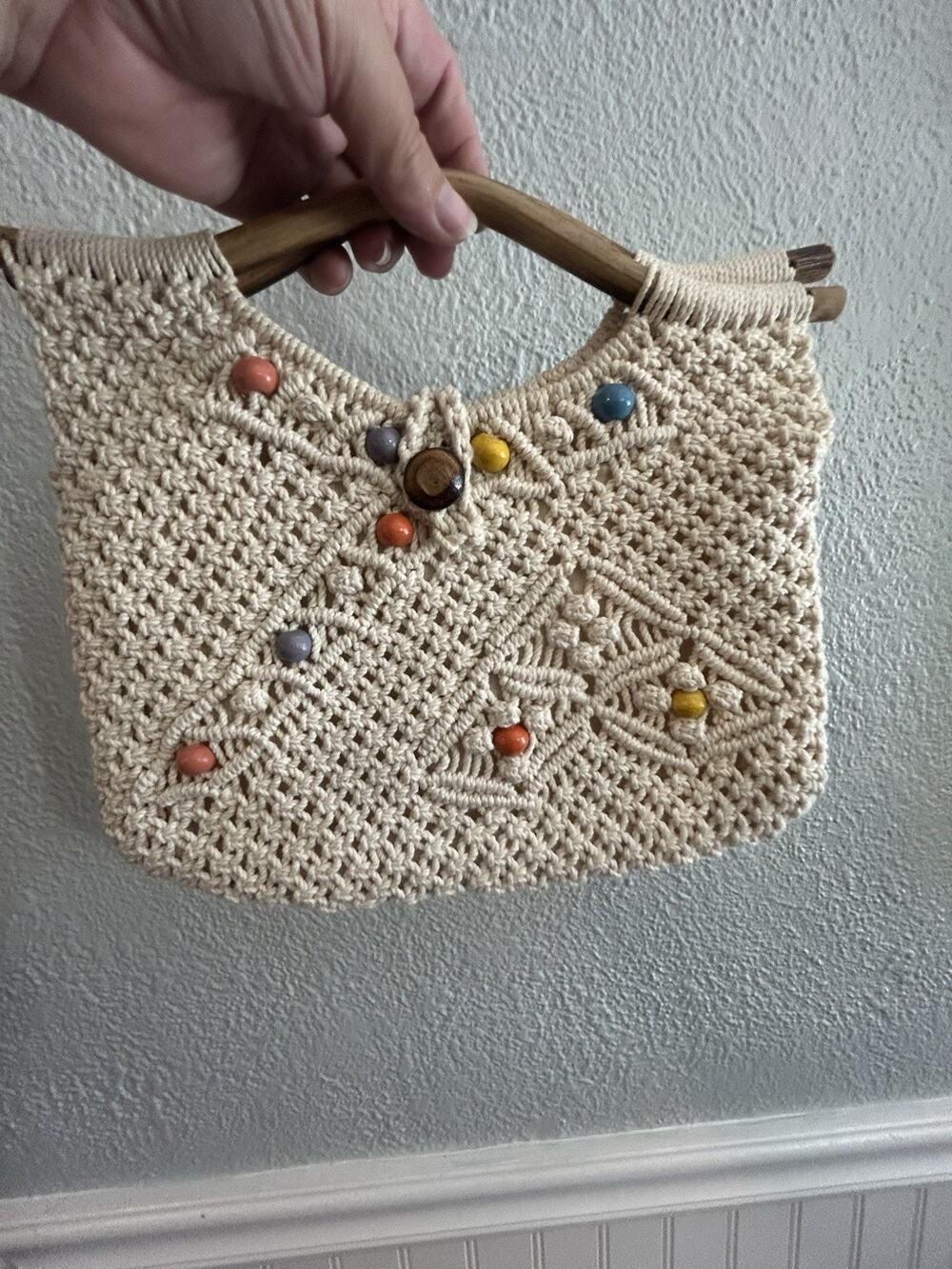 1970s Ivory Macramé Purse BOHO Bag Lined Hippie Beach Bamboo Handles Beaded VTG